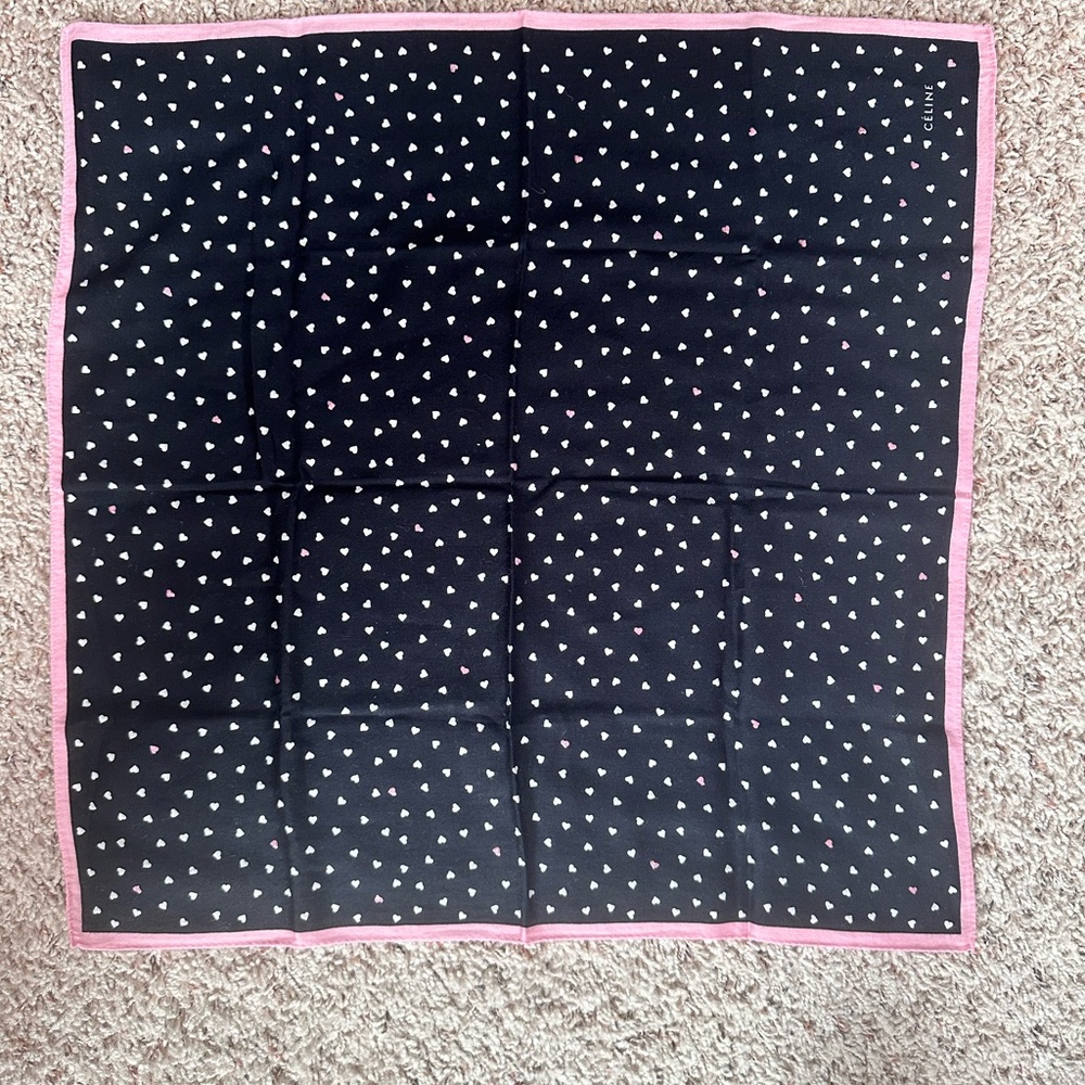 Celine Black and Pink Heart Pattern Scarf - Picture 4 of 10